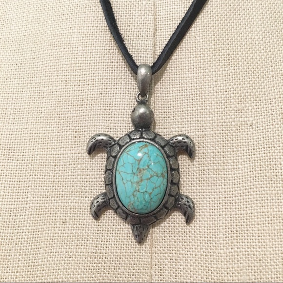Turtle Pendant Necklace! - Picture 2 of 2